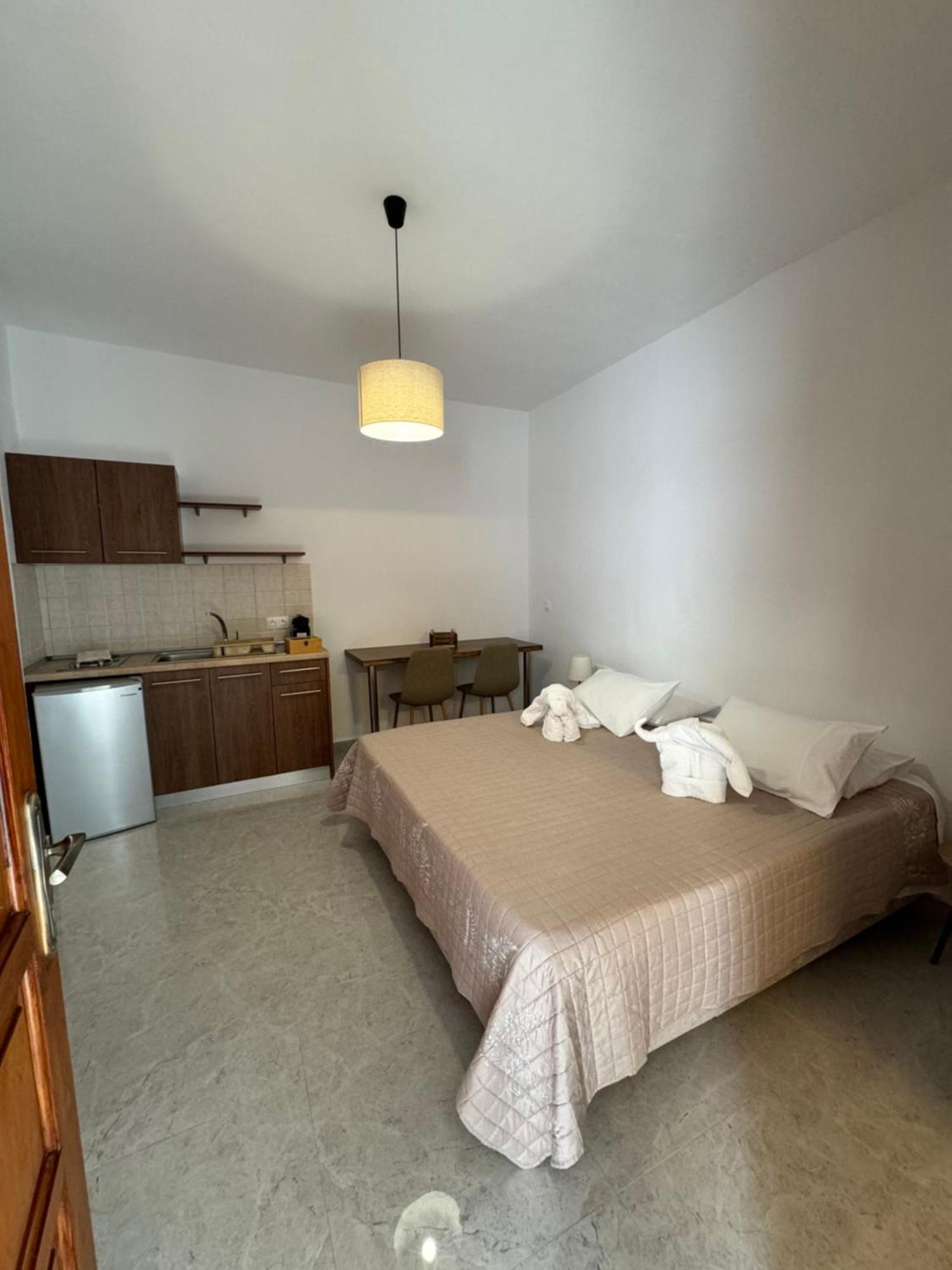 Fedra Apartments Lindos Екстериор снимка